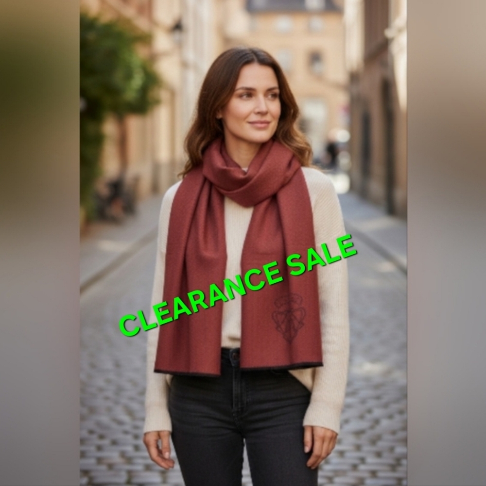 GIFTABLE GUCCI 100% WOOL Burgundy Scarf Unisex With Box